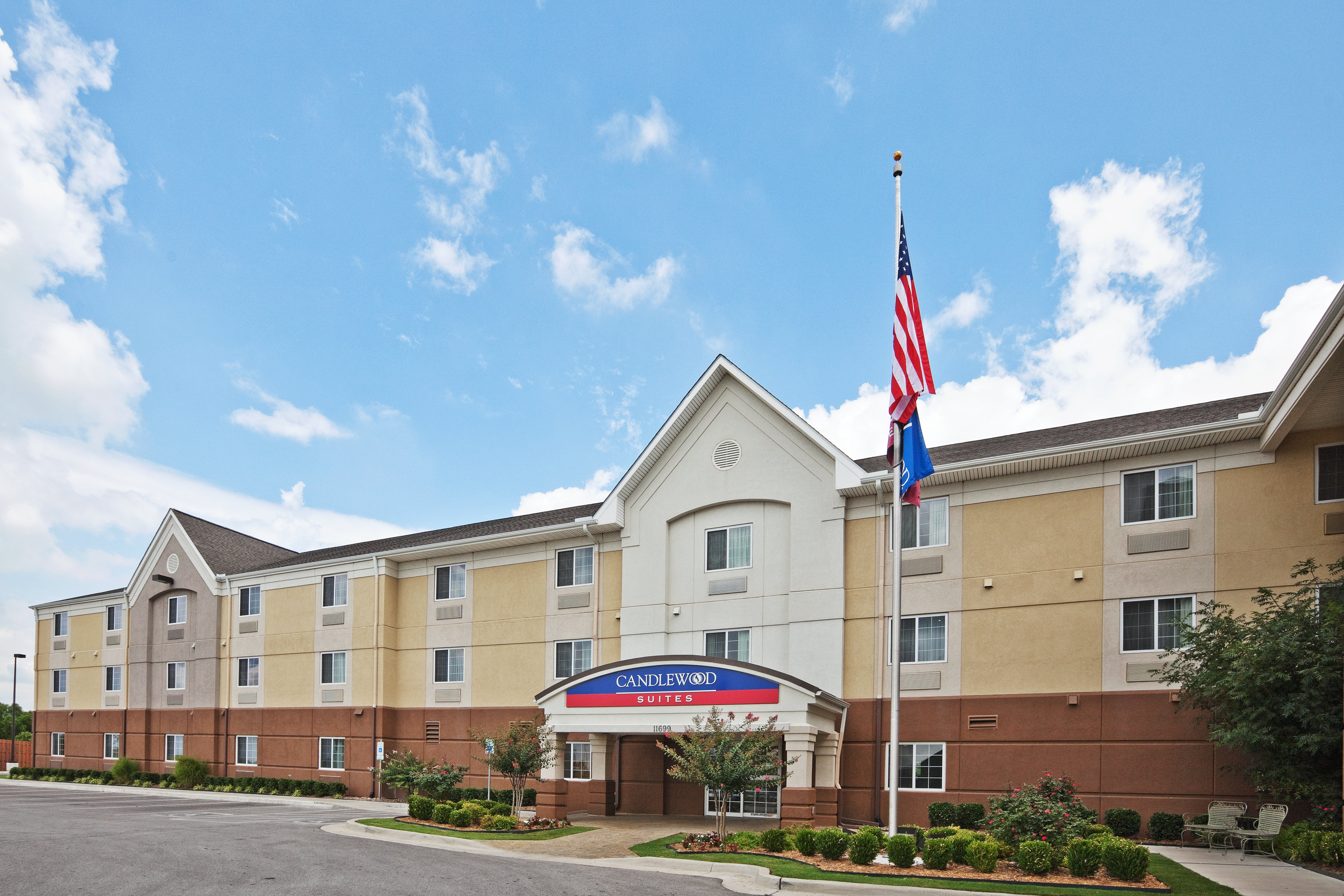 Candlewood Suites Owasso 5/15