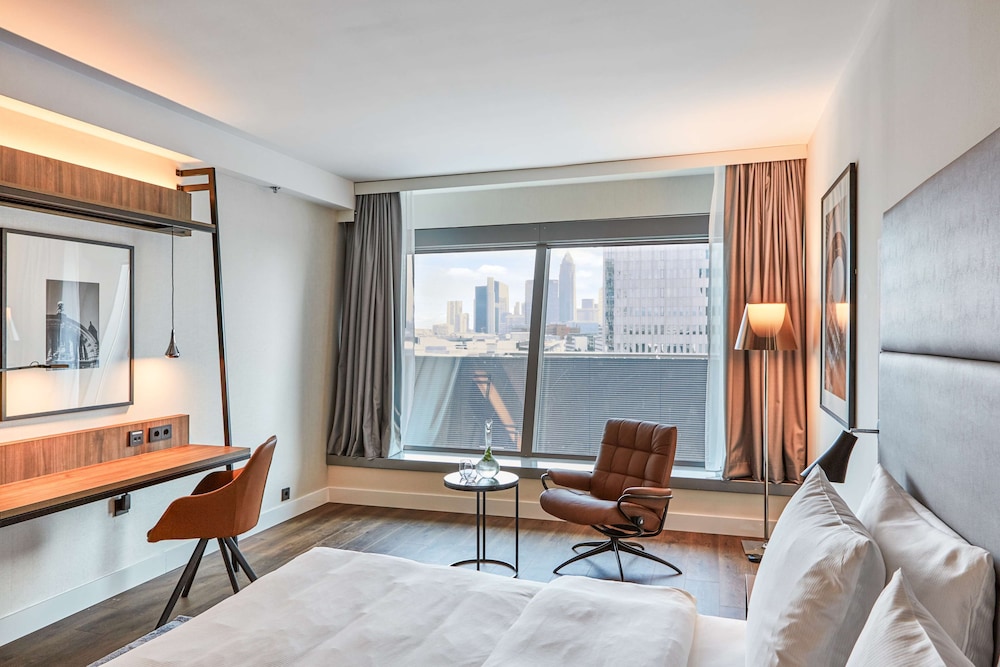 Radisson Blu Hotel, Frankfurt 42/67