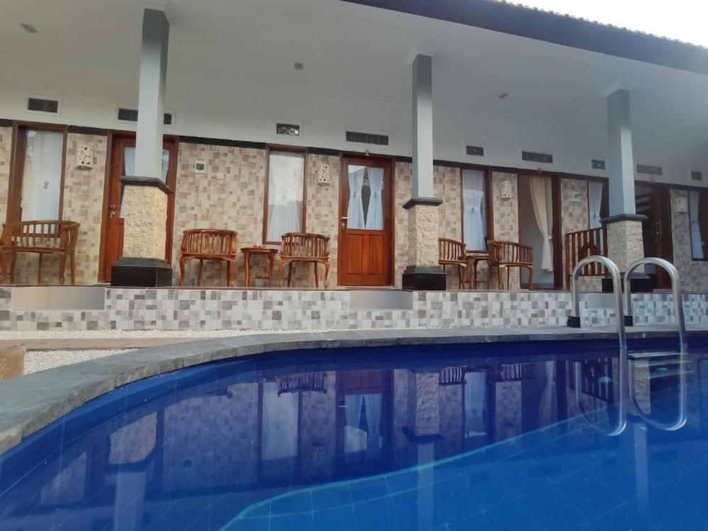 Gedhong Hostel 28/40