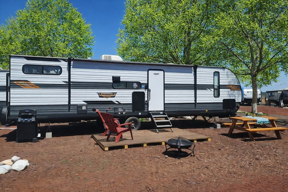 Grand Canyon RV Glamping 41/81