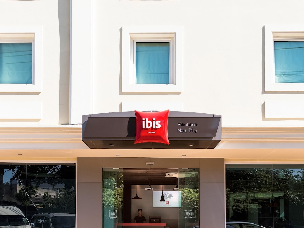 IBIS VIENTIANE NAM PHU 4/25