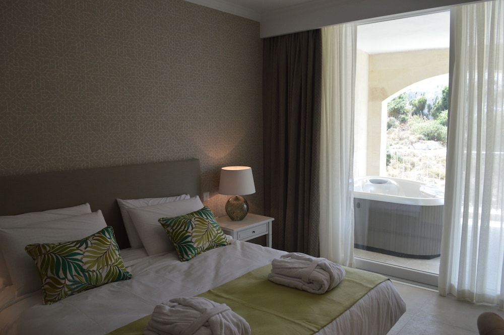 Cesca Boutique Hotel 22/30