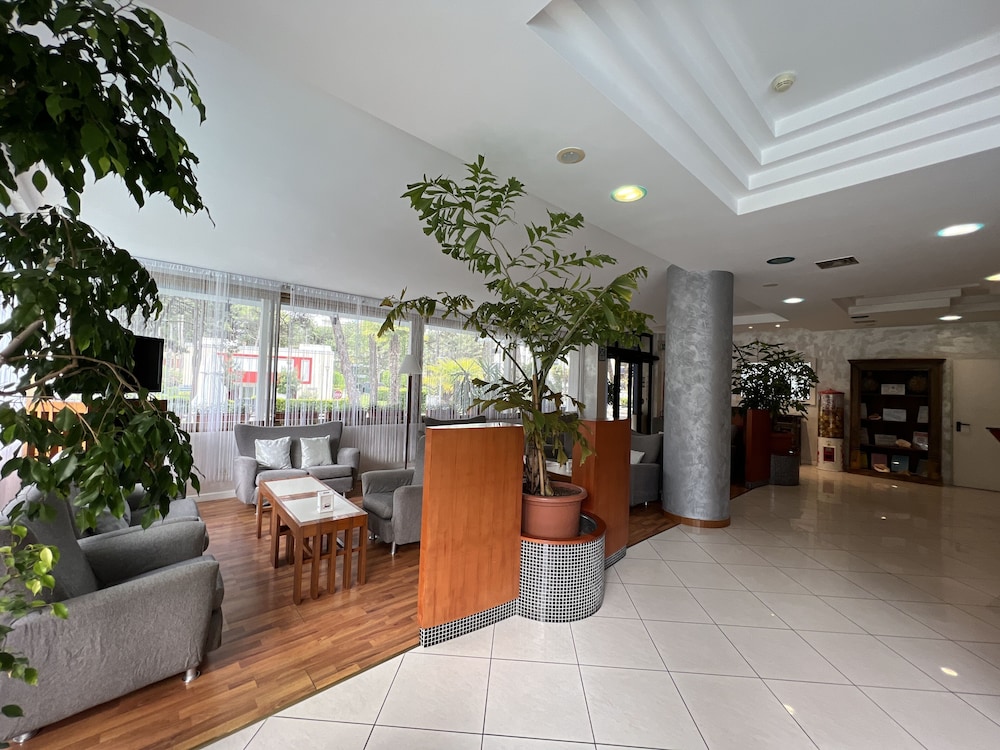 Hotel Alemagna 17/117
