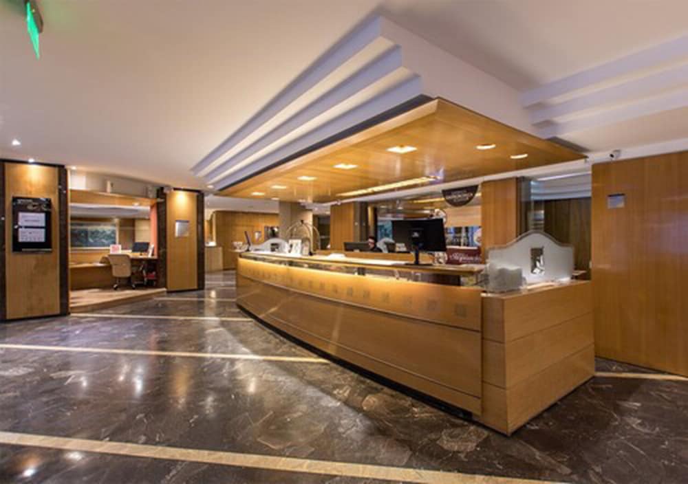 HOTEL SOLANS RIVIERA 4/40