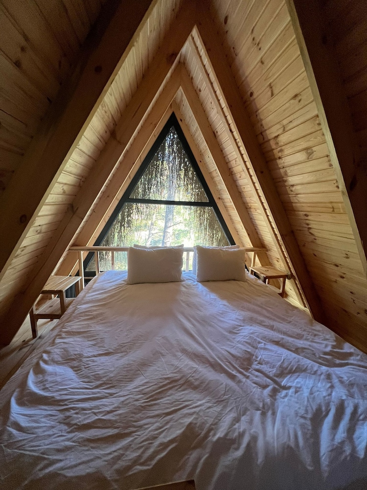 The Hill Glamping 8/47