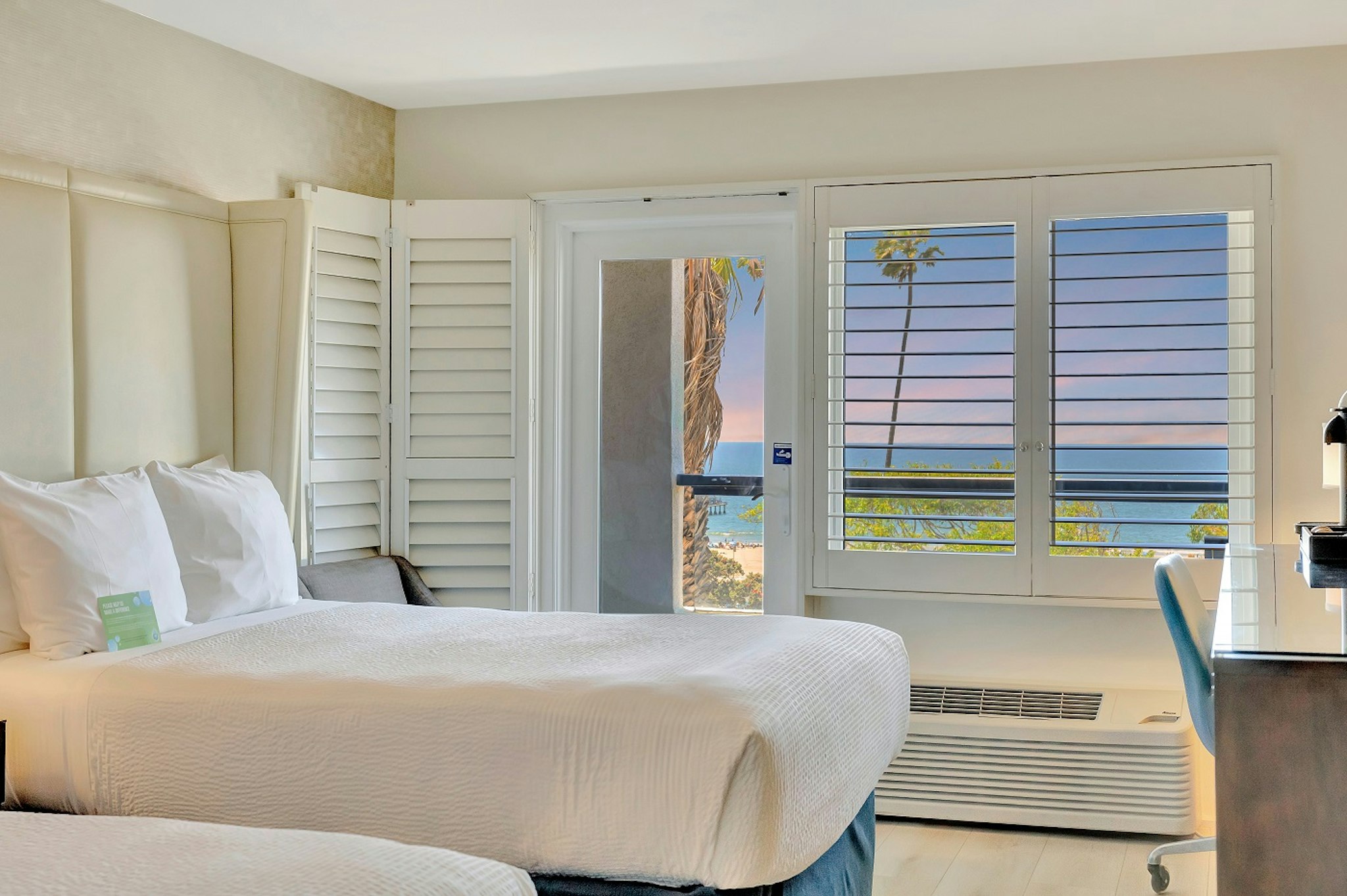 Ocean View Hotel 34/70