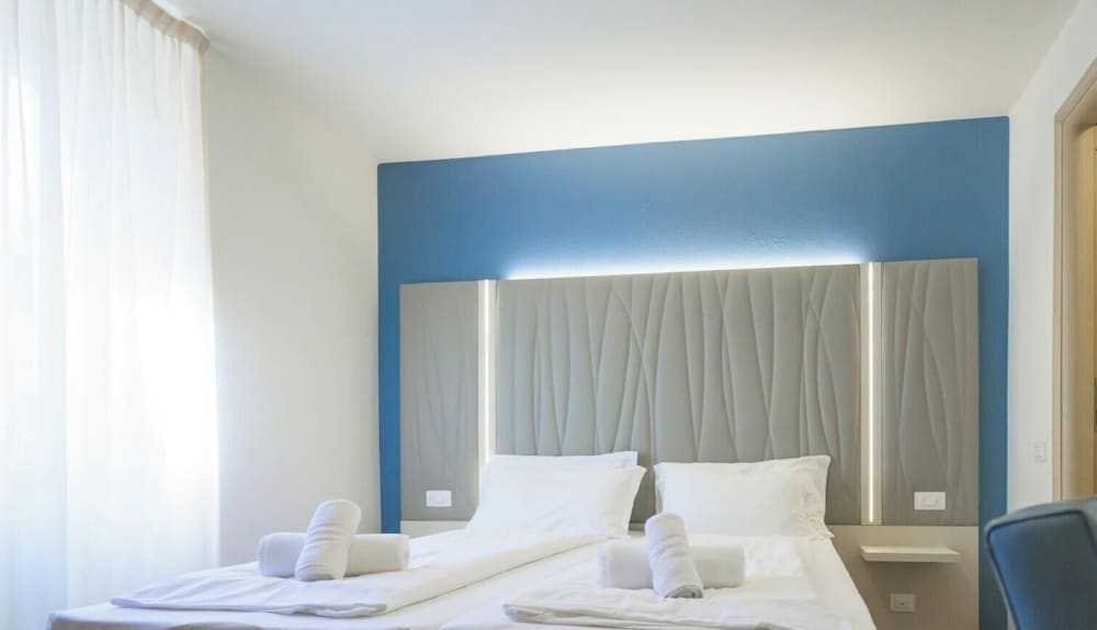 Superior, Twin Beds