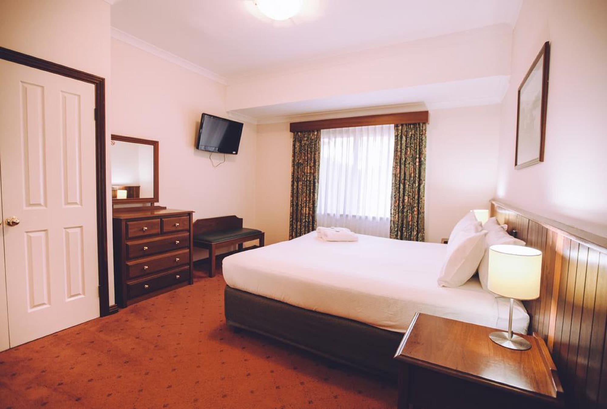 1 Bedroom, Apartment, Queen Bed