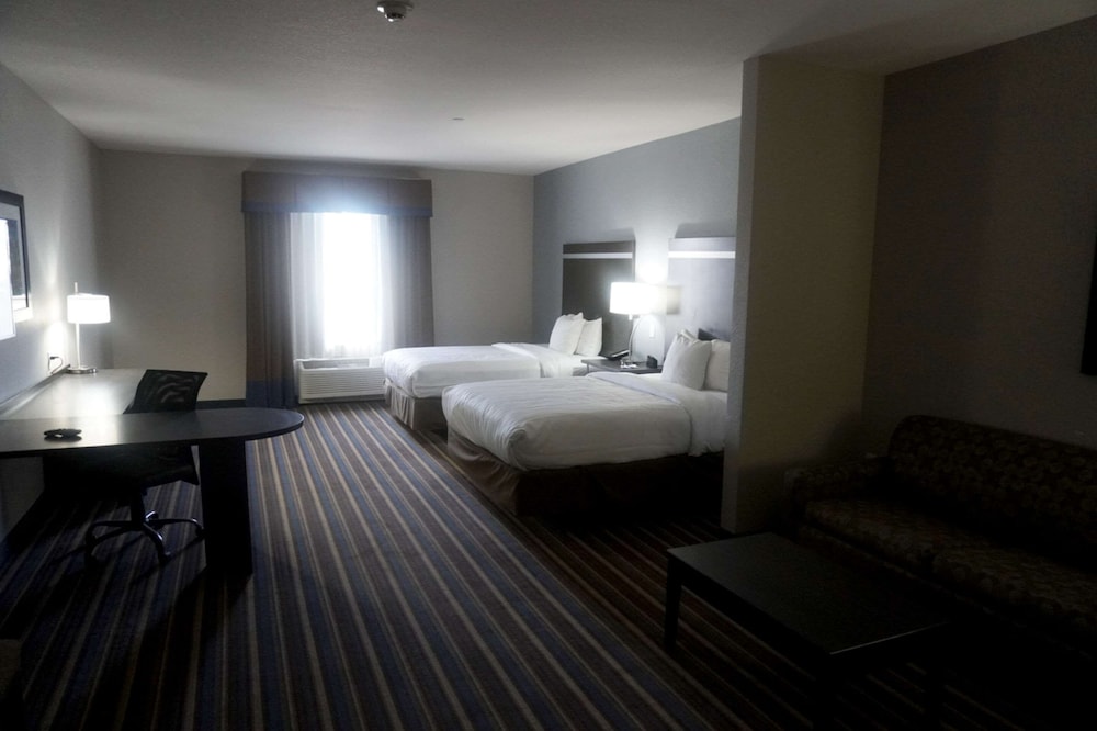 MainStay Suites Odessa I-20 TX 6/23