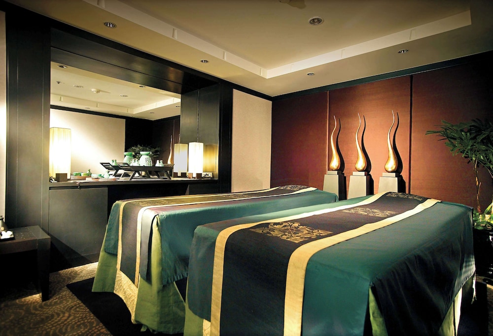 Banyan Tree Bangkok 33/71