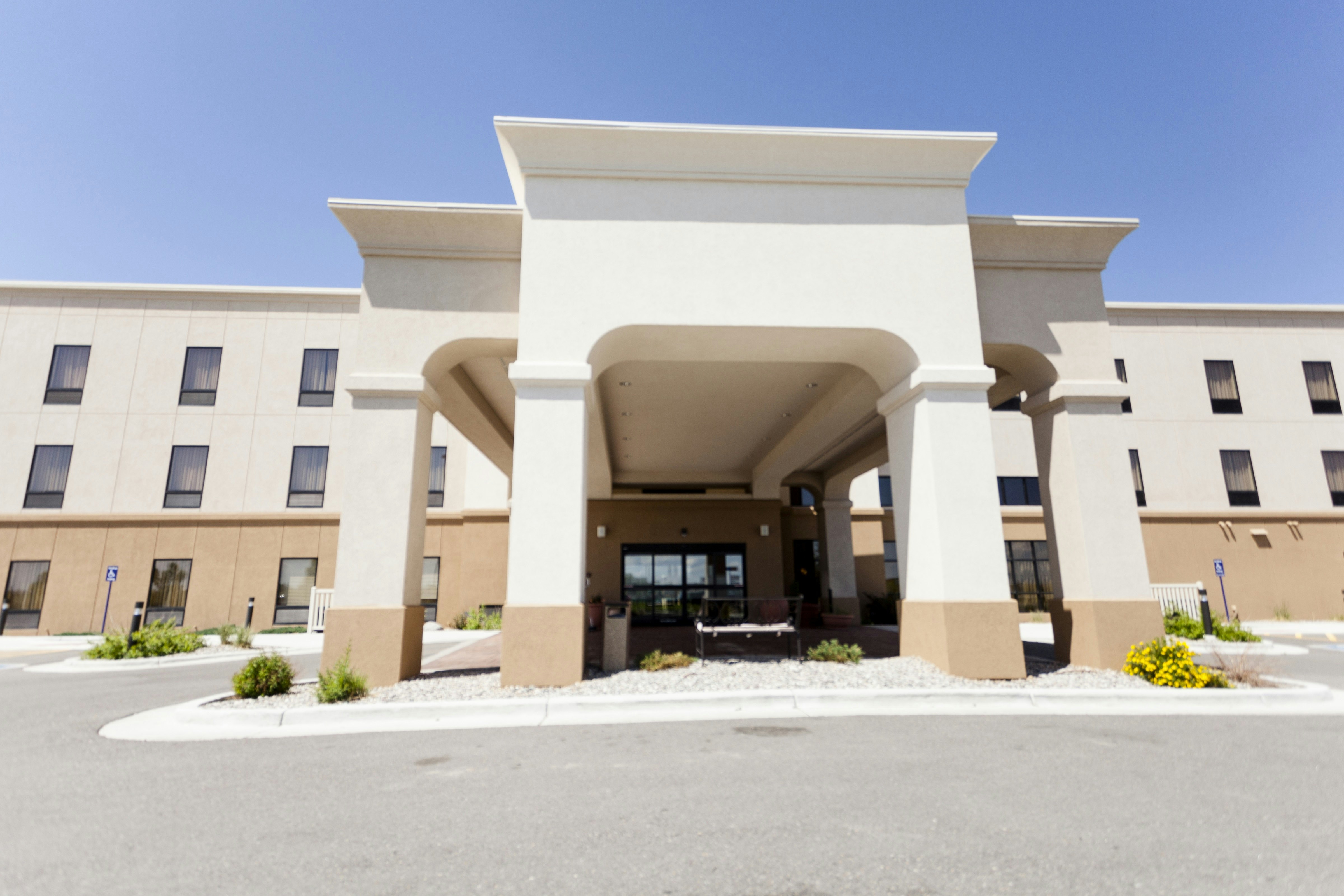 Hampton Inn & Suites Riverton 2/73