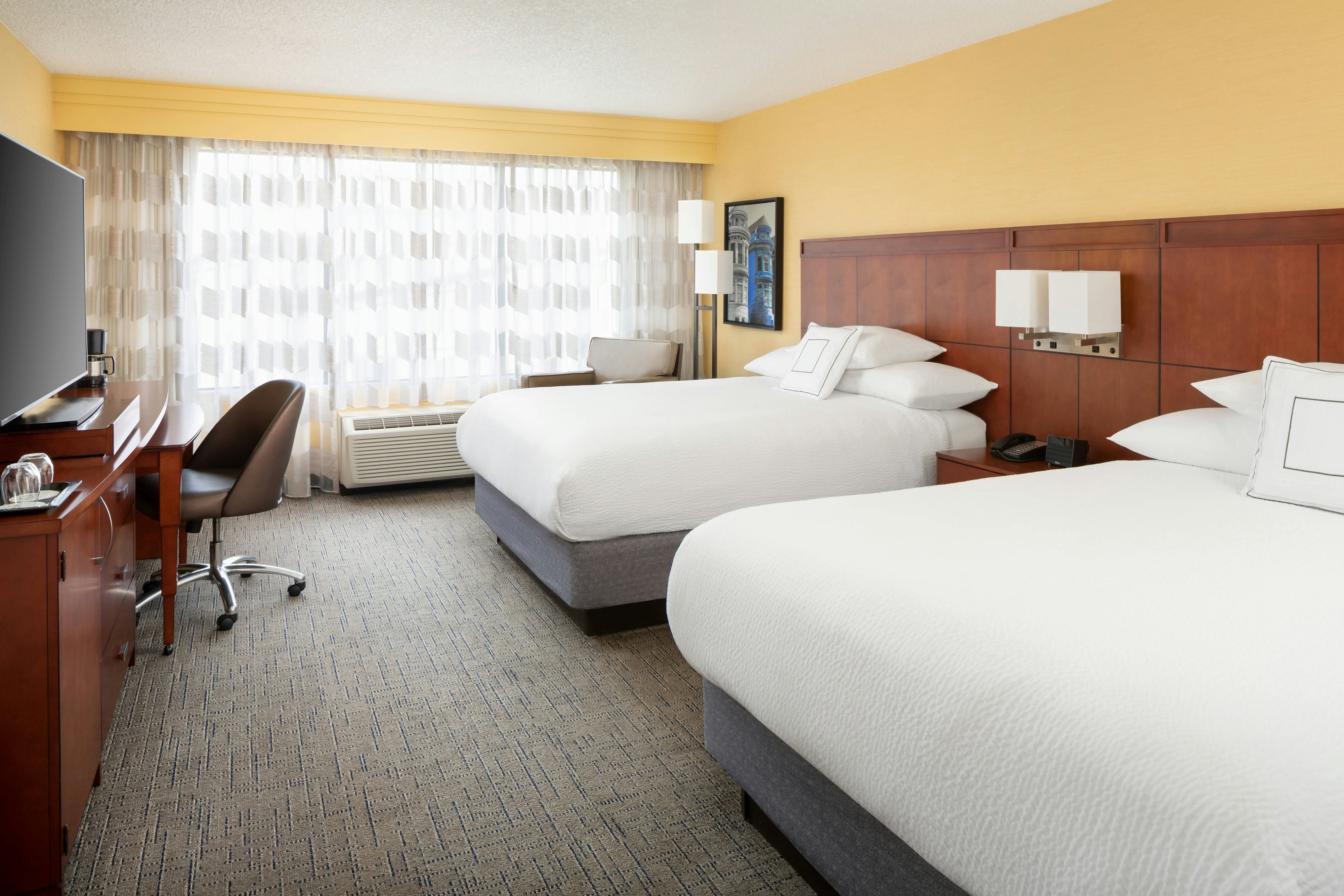 room, 2 queen beds