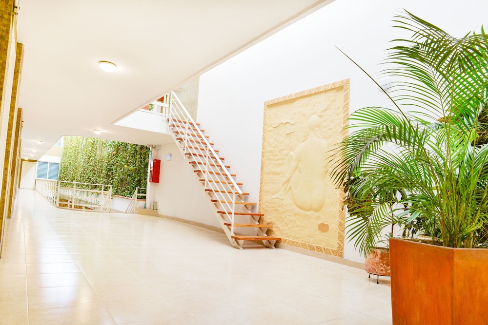 Thama Hotel 24/46
