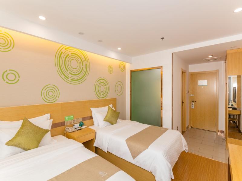 GreenTree Inn Qufu High Speed Railway Station 24/42