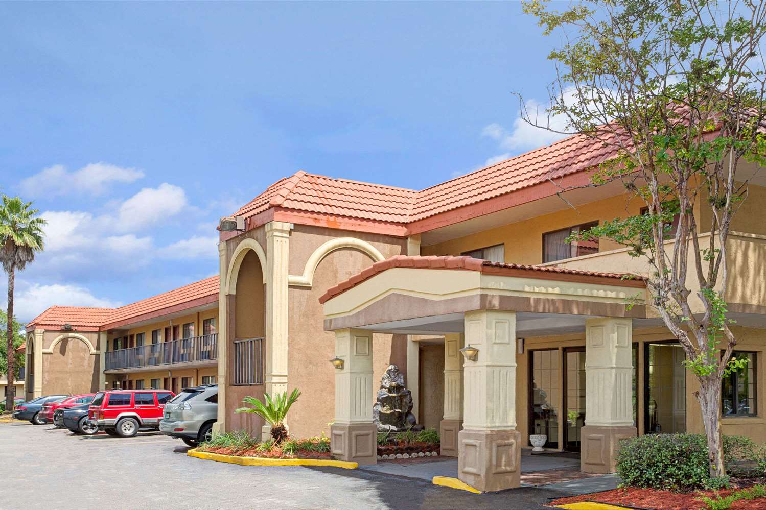Super 8 by Wyndham Jacksonville Orange Park 12/15