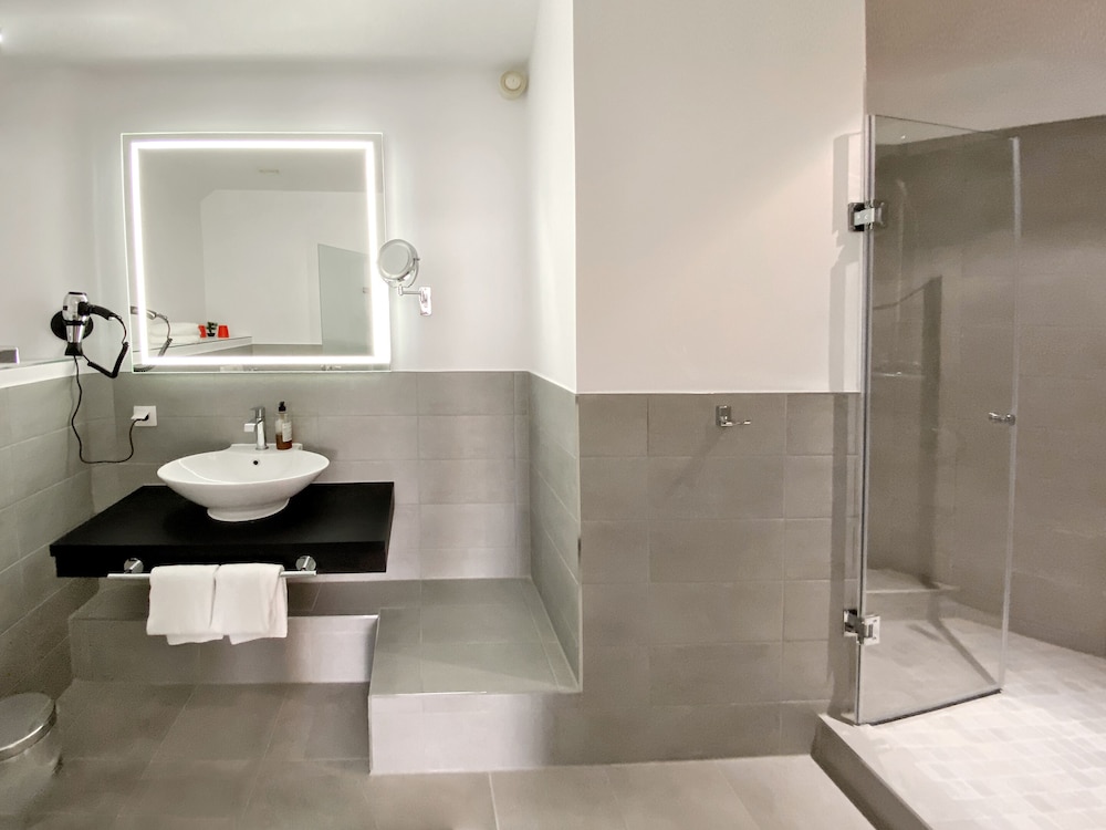 Dormero Hotel Dusseldorf 16/48