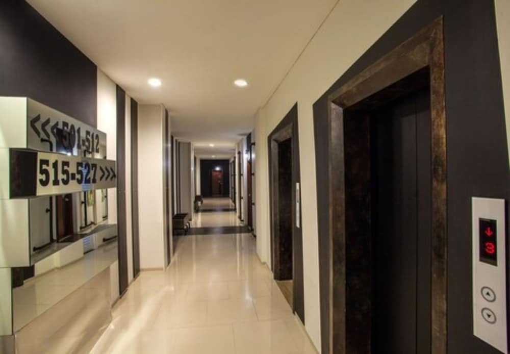 Maxonehotels at Tidar Surabaya 16/30