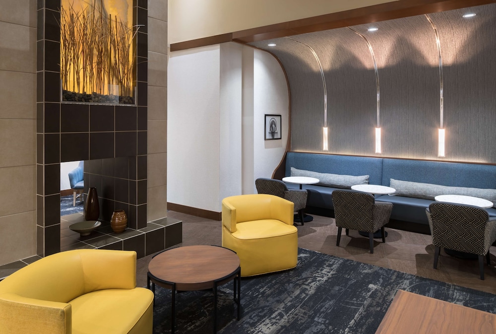 Hyatt Place Jacksonville Airport 16/45