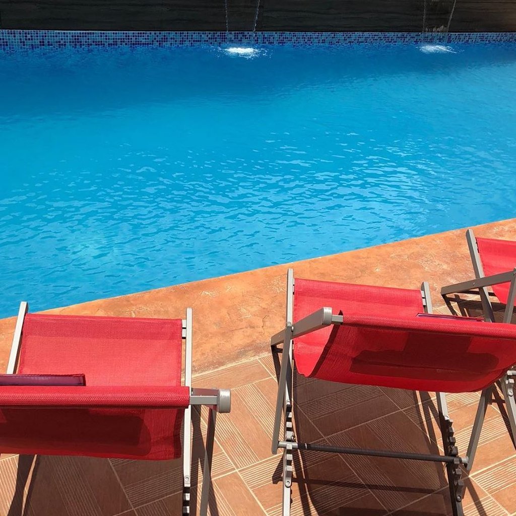Home Suites Hotel 44/80