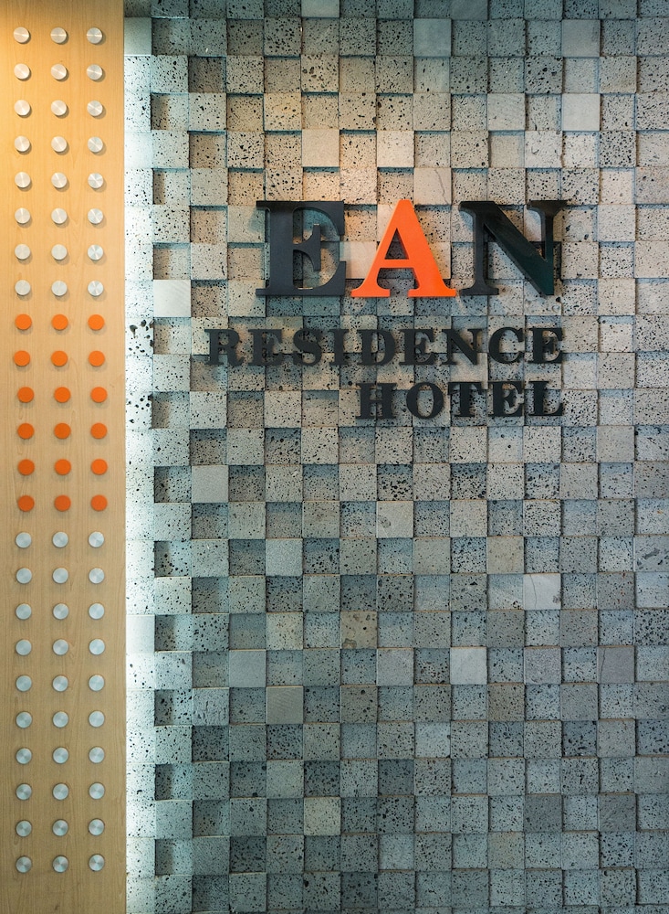 EAN Residence Hotel 12/18