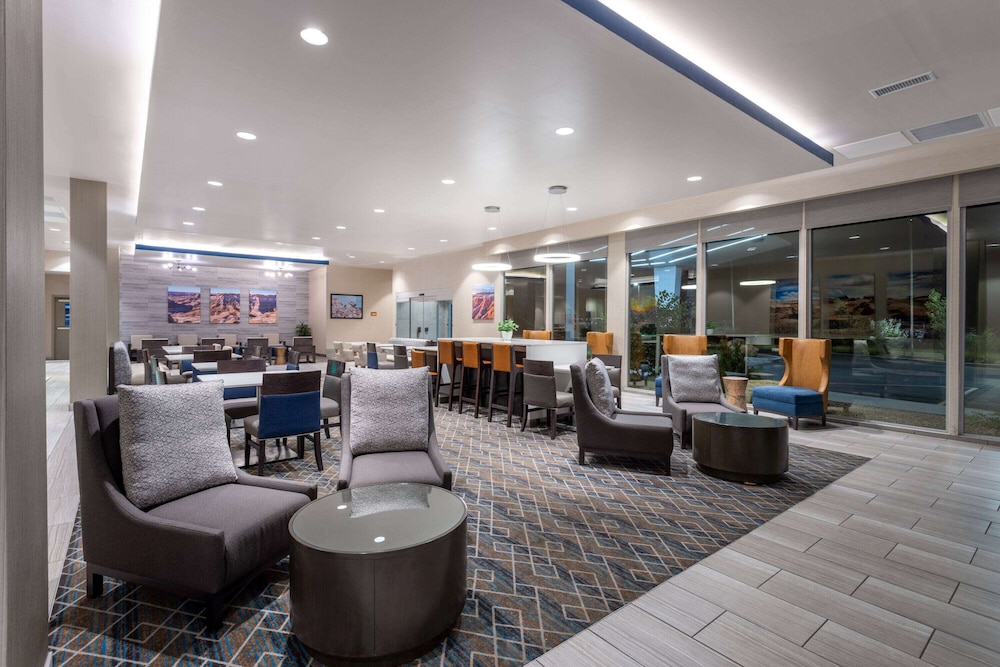 La Quinta Inn and Suites by Wyndham Holbrook Petrified Forest 28/39