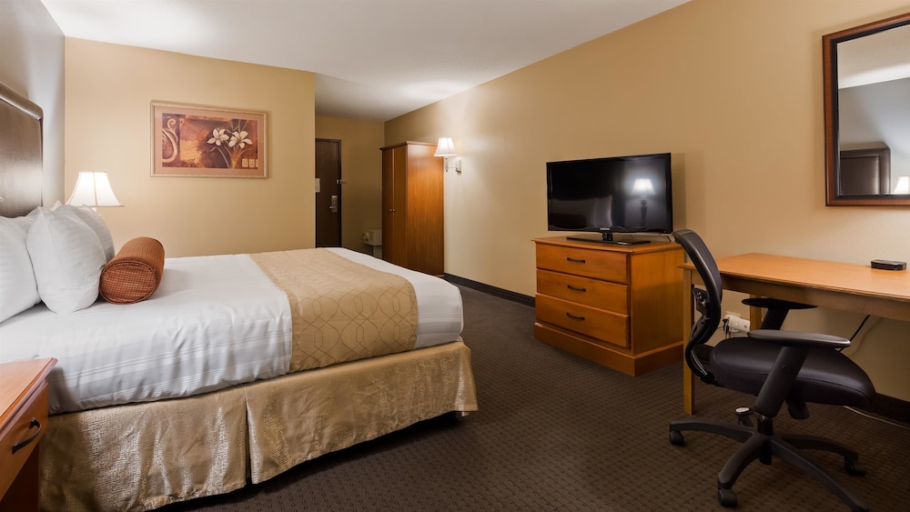 Best Western Plus The Charles Hotel 19/42