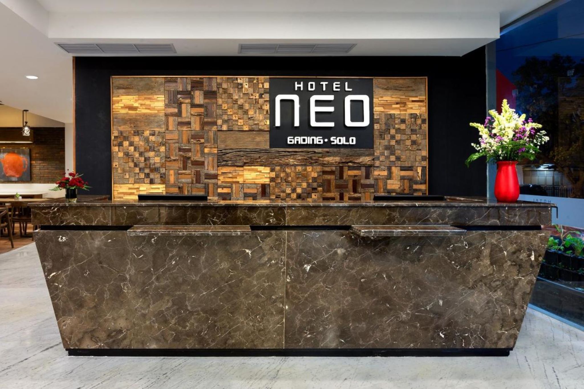 Hotel NEO Gading Solo
