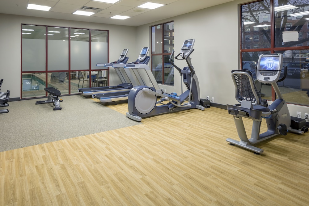 Doubletree By Hilton Boston Logan Airport Chelsea 26/48