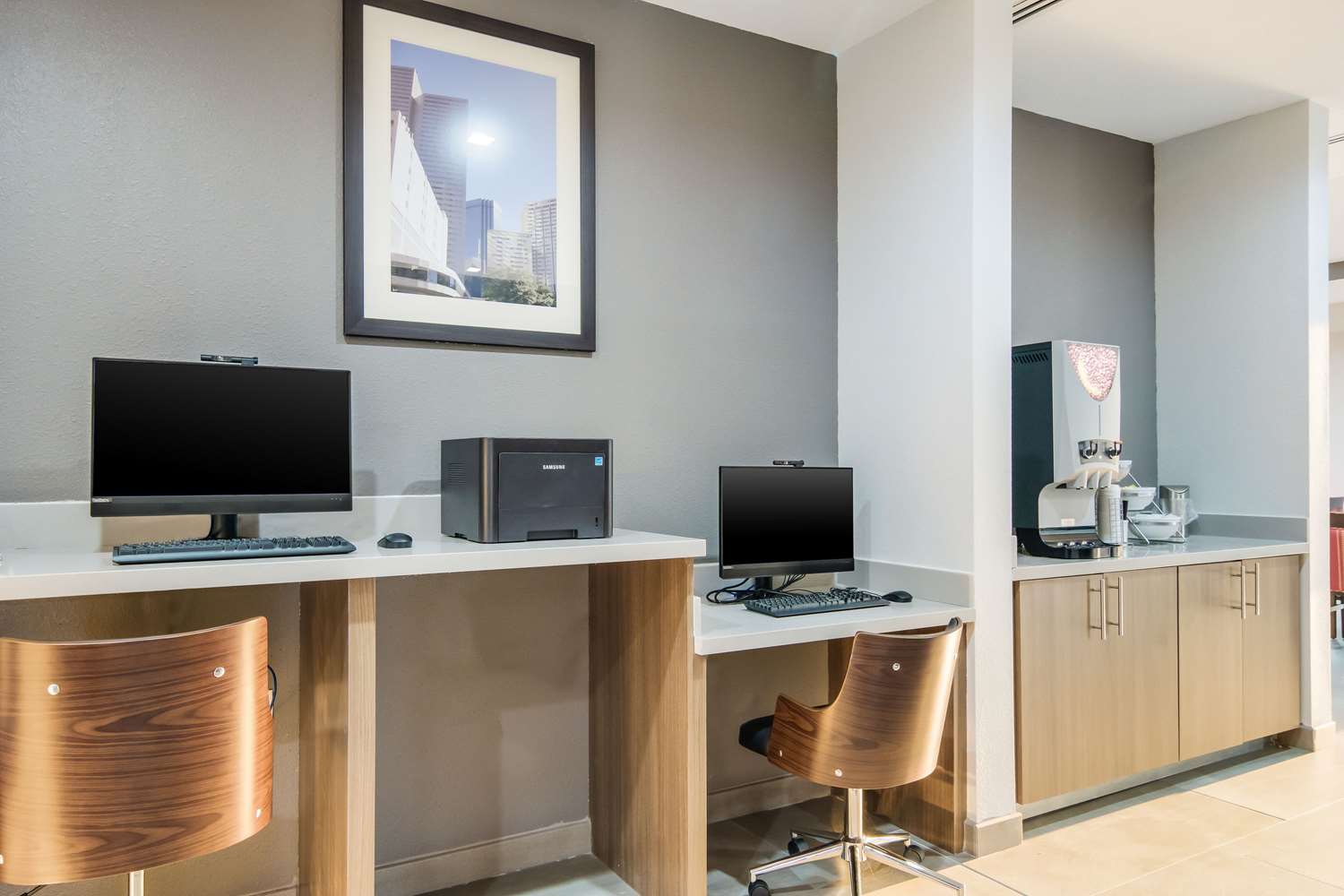 Comfort Suites DeSoto Dallas South 46/51