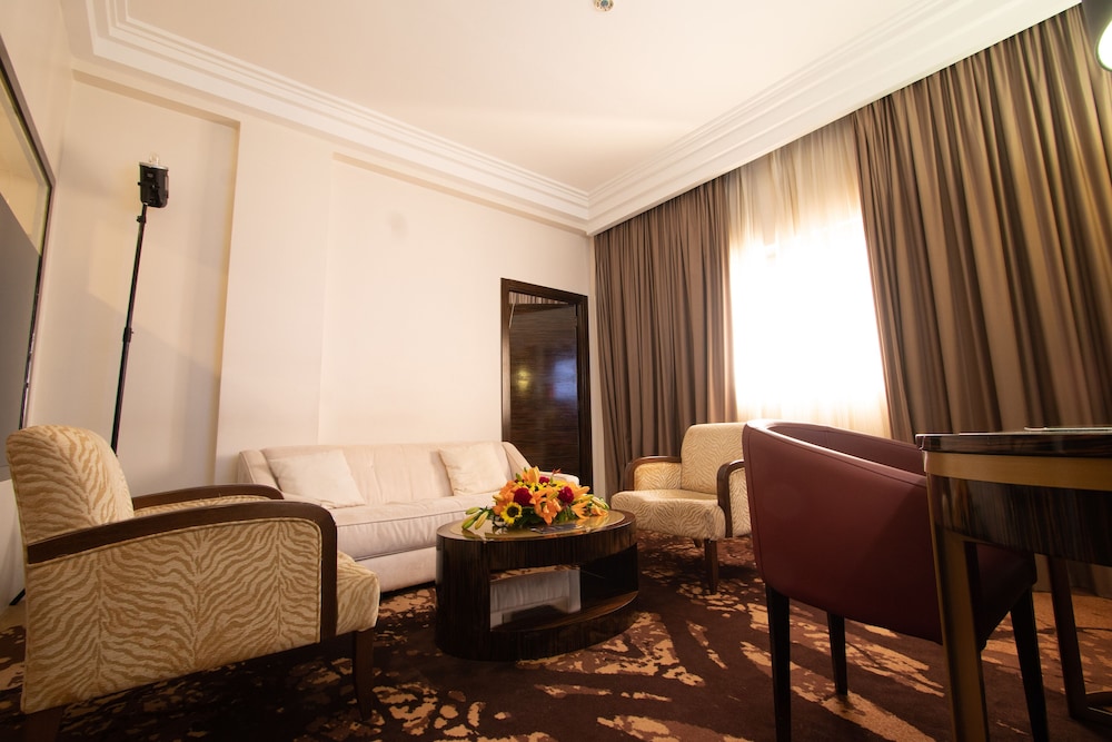 Fleur de Lys Plateau 38/60