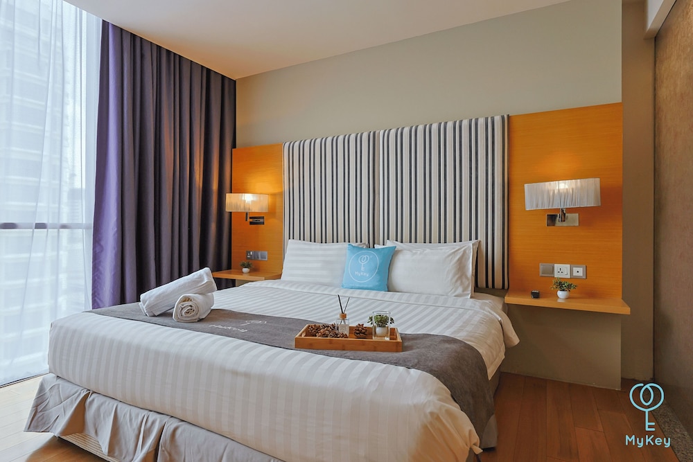 Sunday Hotel Subang Formerly Empire Hotel 26/67