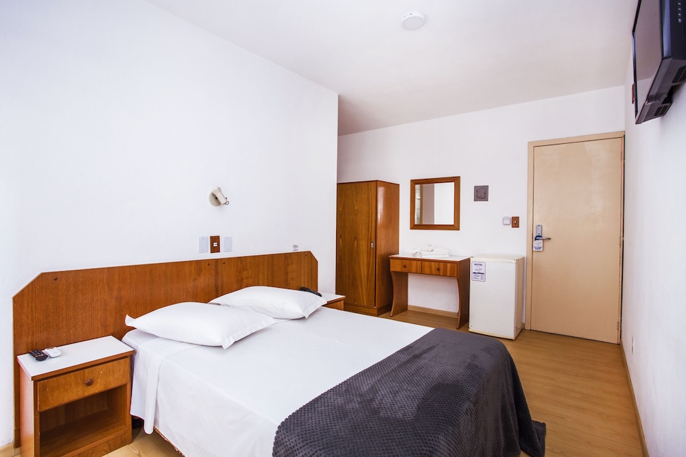 Hotel Itapema Meia Praia 15/50