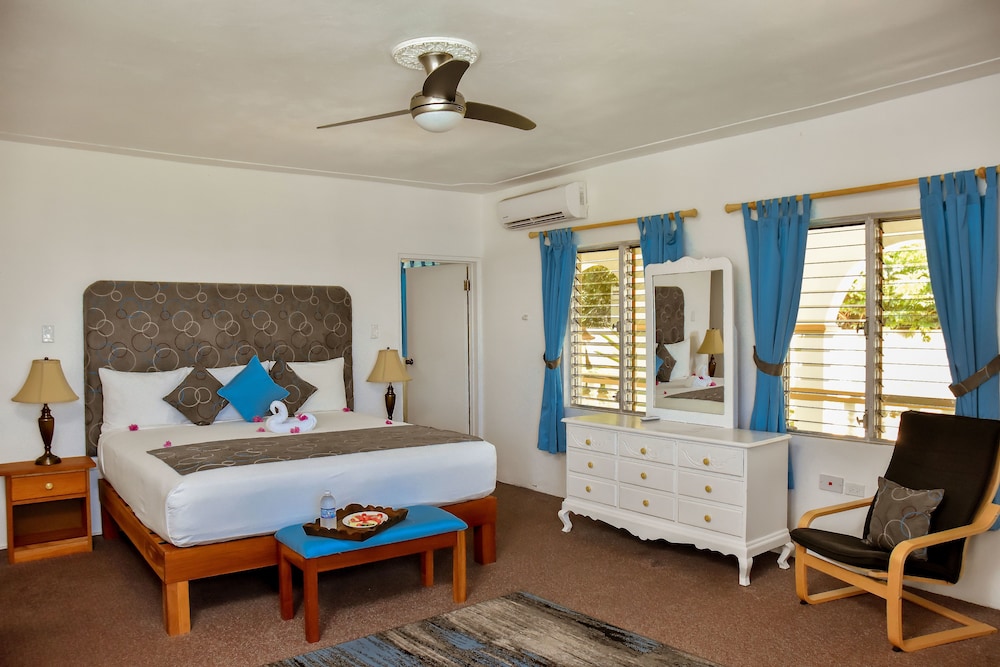 Sunset Resort 14/50