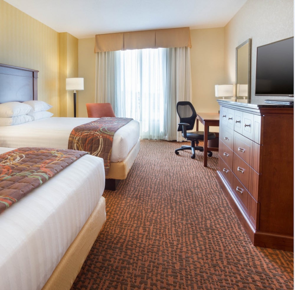 Drury Inn Suites Mt Vernon 10/50