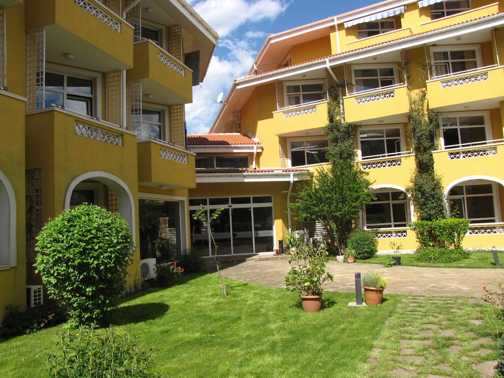 Blue Orange Beach Resort 34/42