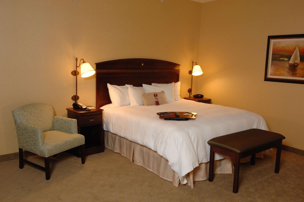 Hampton Inn Watertown 14/47