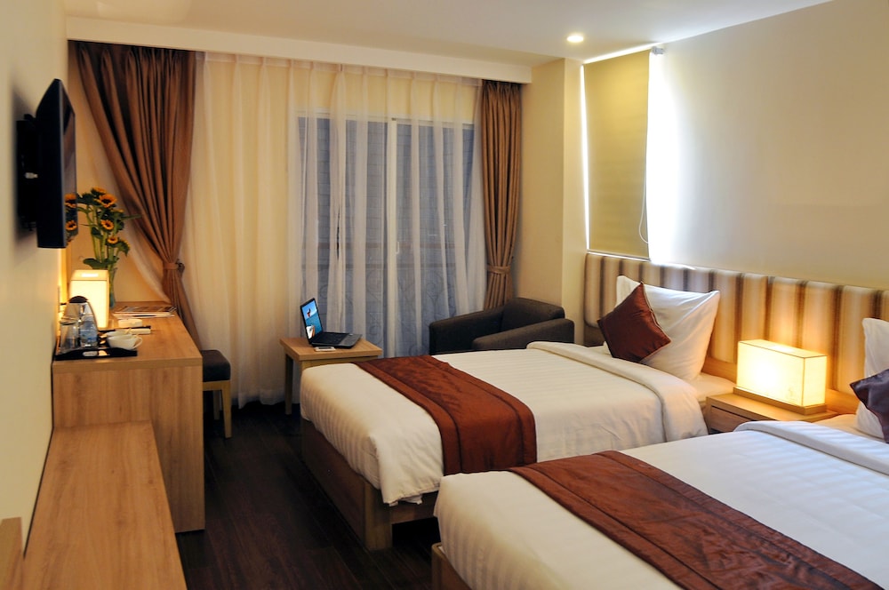 DB Hotel Nha Trang 4/22