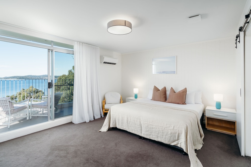 Bannisters Port Stephens 13/72