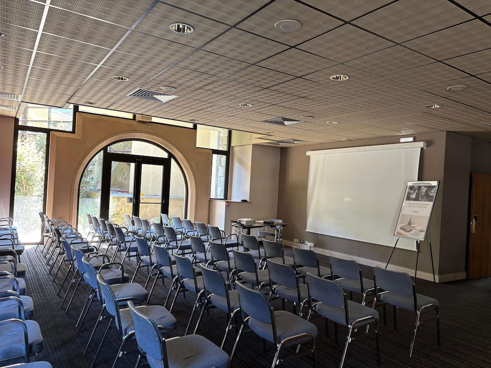 Mercure Saint-Lary 58/68