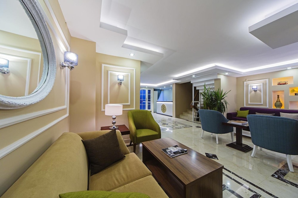 Pera Arya Hotel 48/71