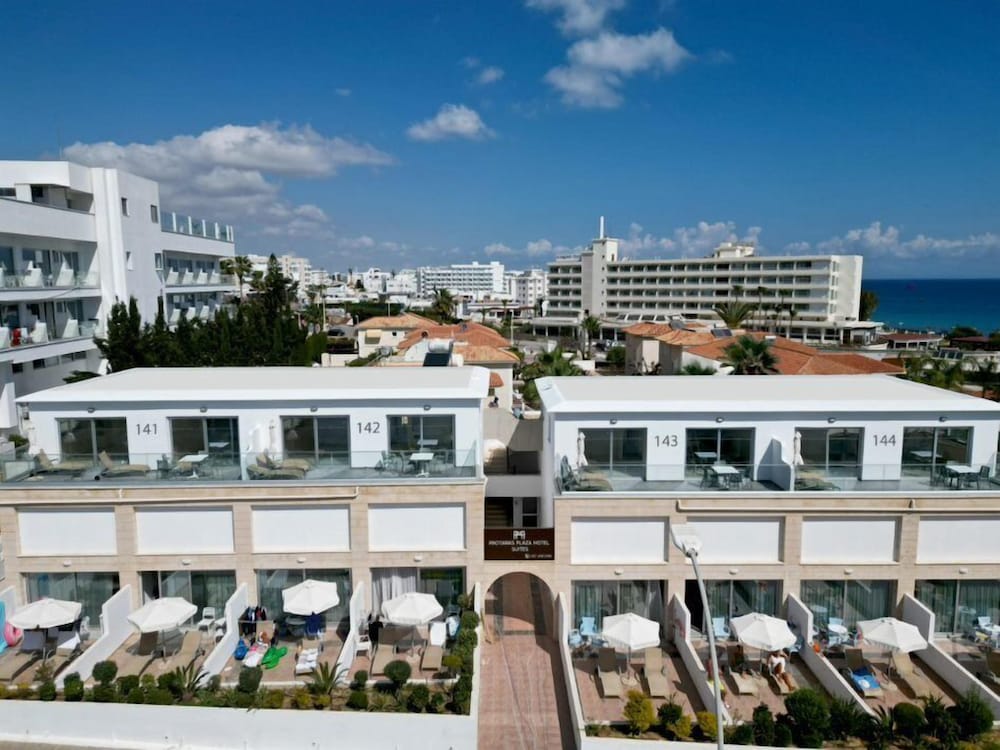 Protaras Plaza in PARALIMNI