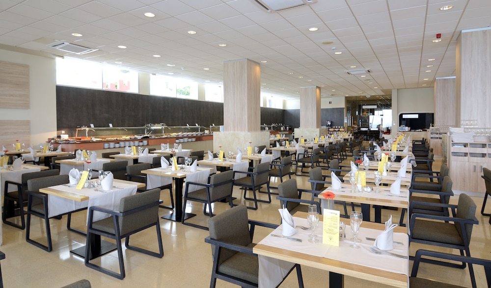 Hotel Riviera Costa del Sol 25/33