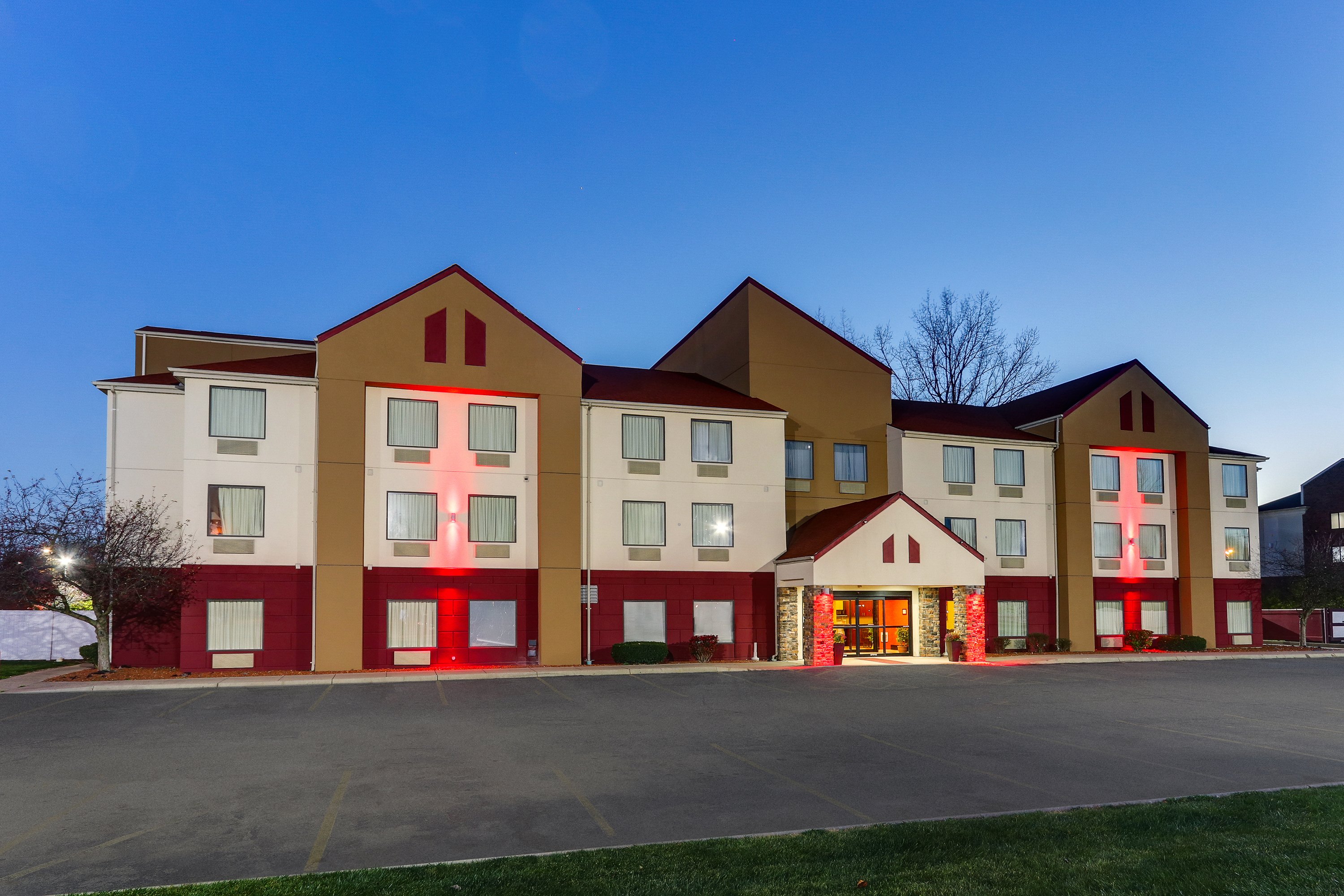 Red Roof Inn Springfield, OH 6/45