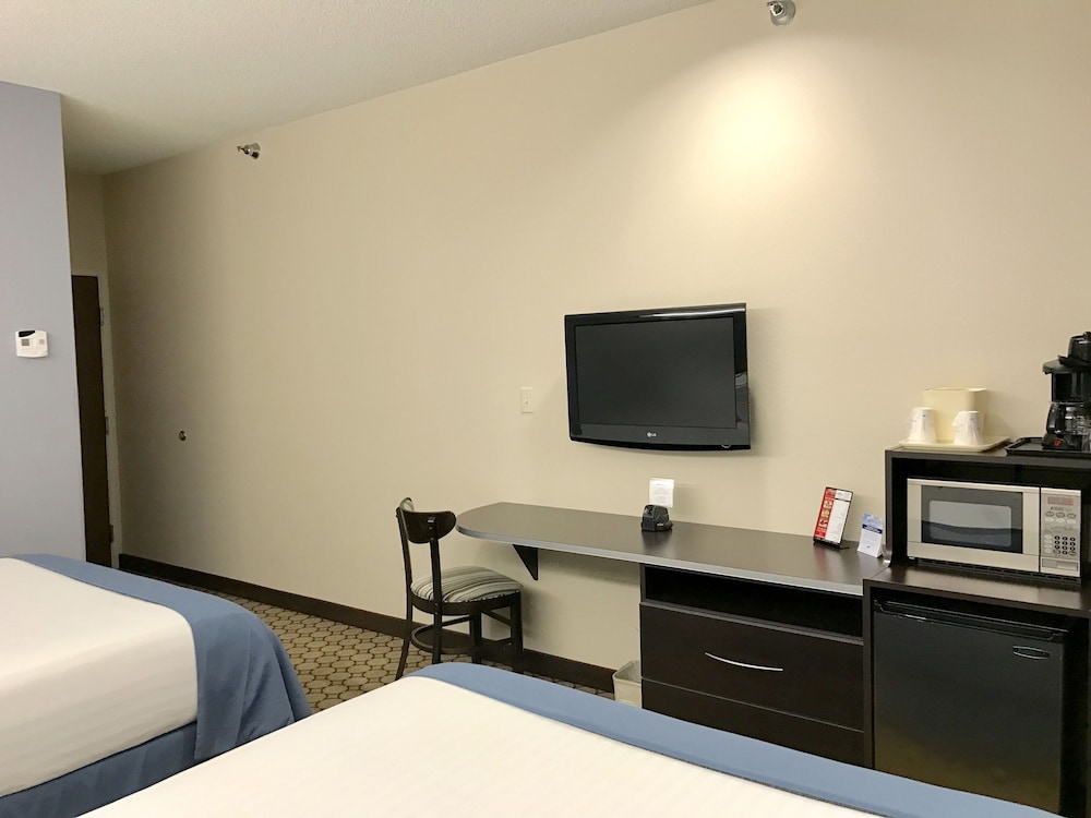 Microtel Inn And Suites Elkhart 15/28