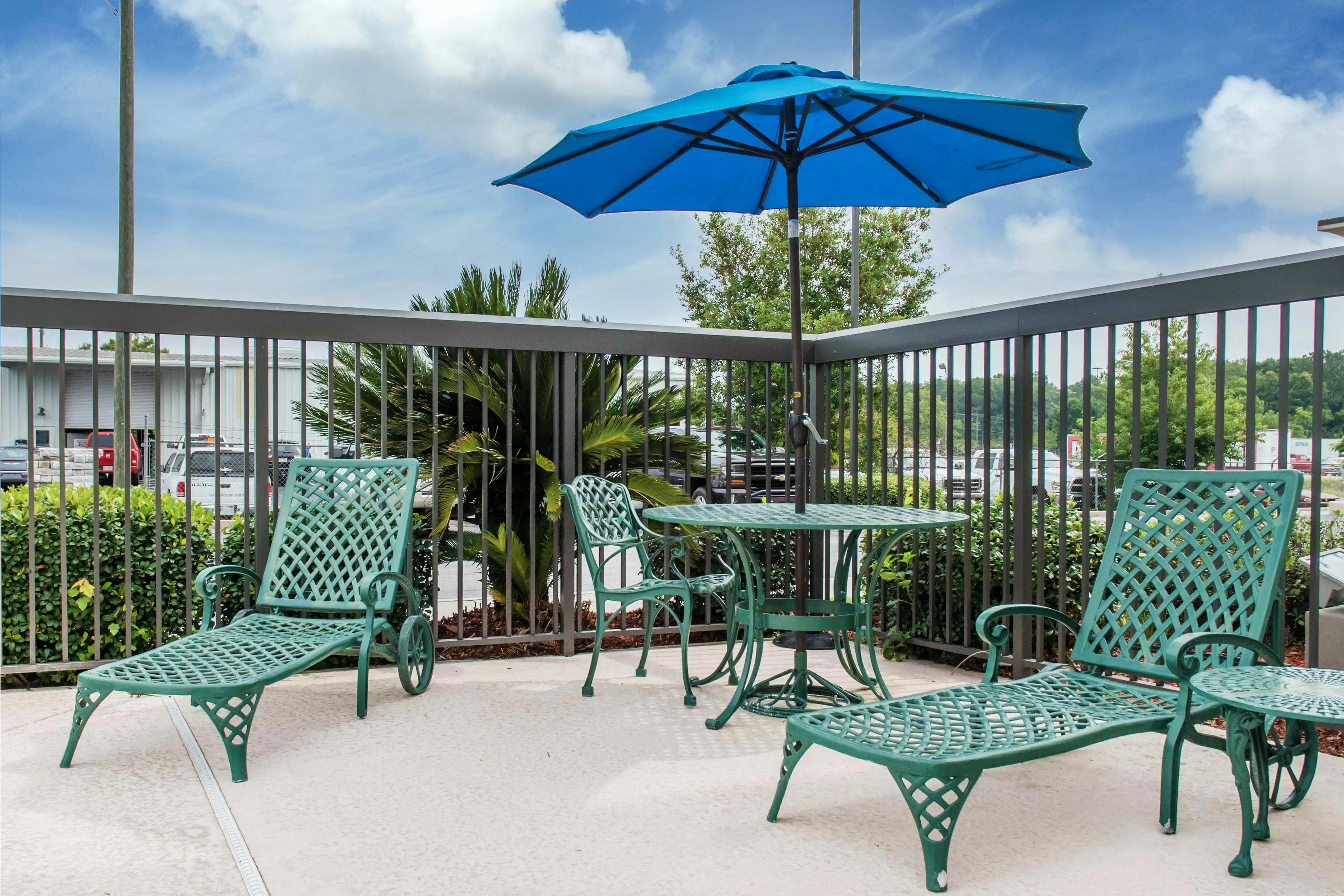 Hampton Inn Douglas 37/50