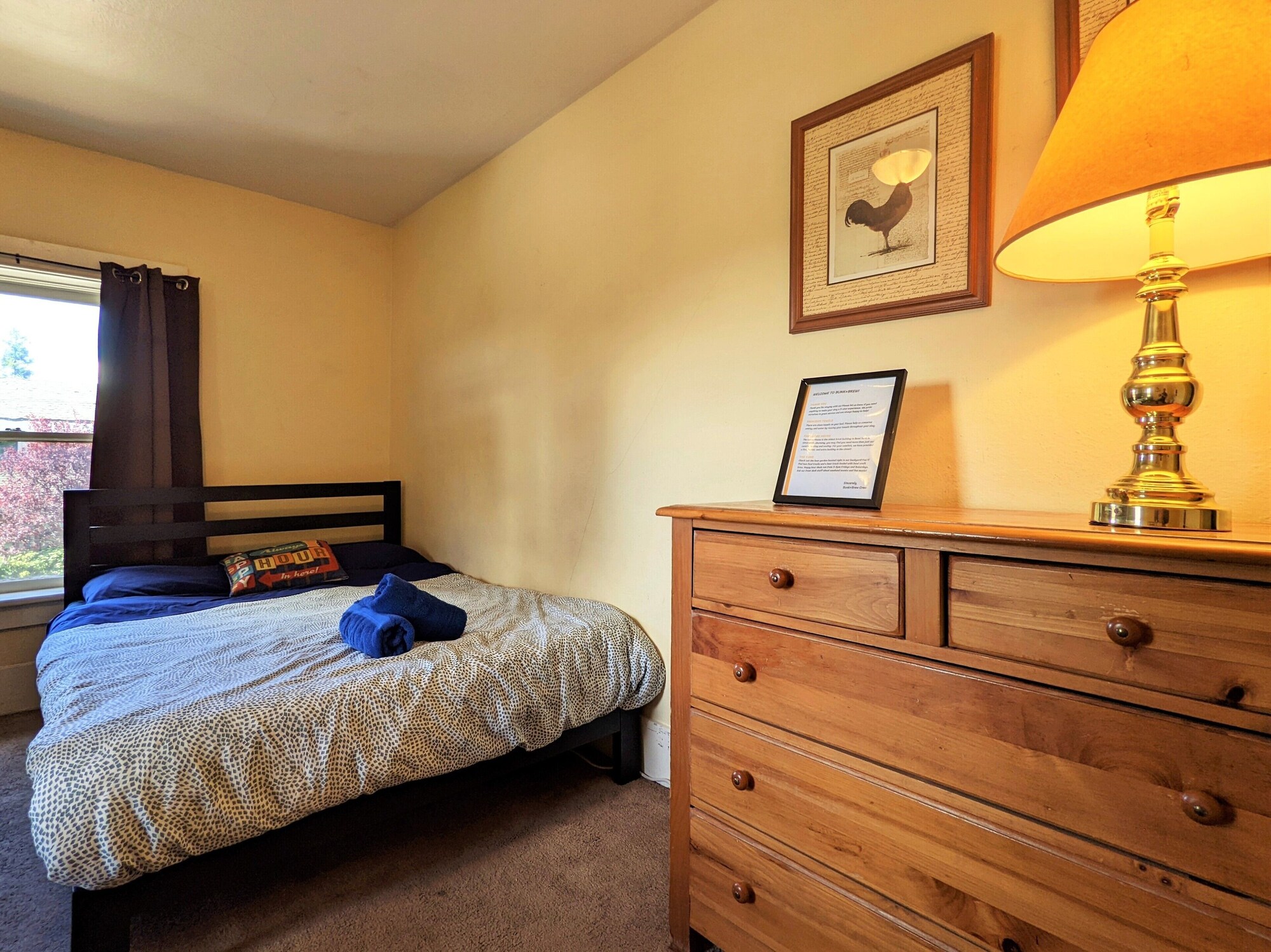 COMFORT, QUADRUPLE, MULTIPLE BEDS, CORNER