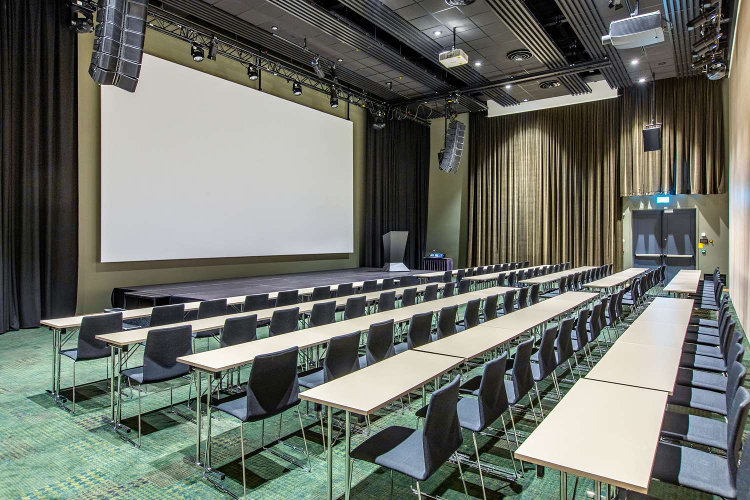 Quality Airport Hotel Gardermoen 58/71