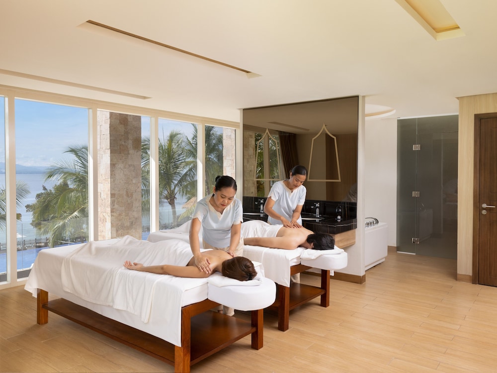 Dusit Thani Mactan Cebu Resort 27/71