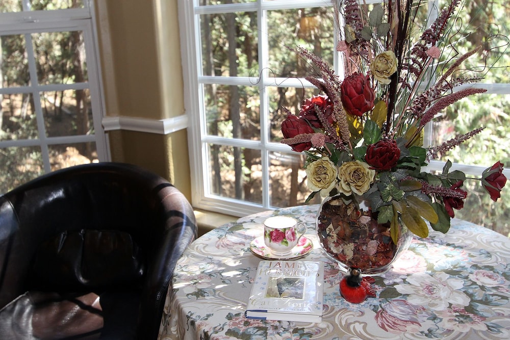 McCaffrey House Bed and Breakfast Inn 39/52