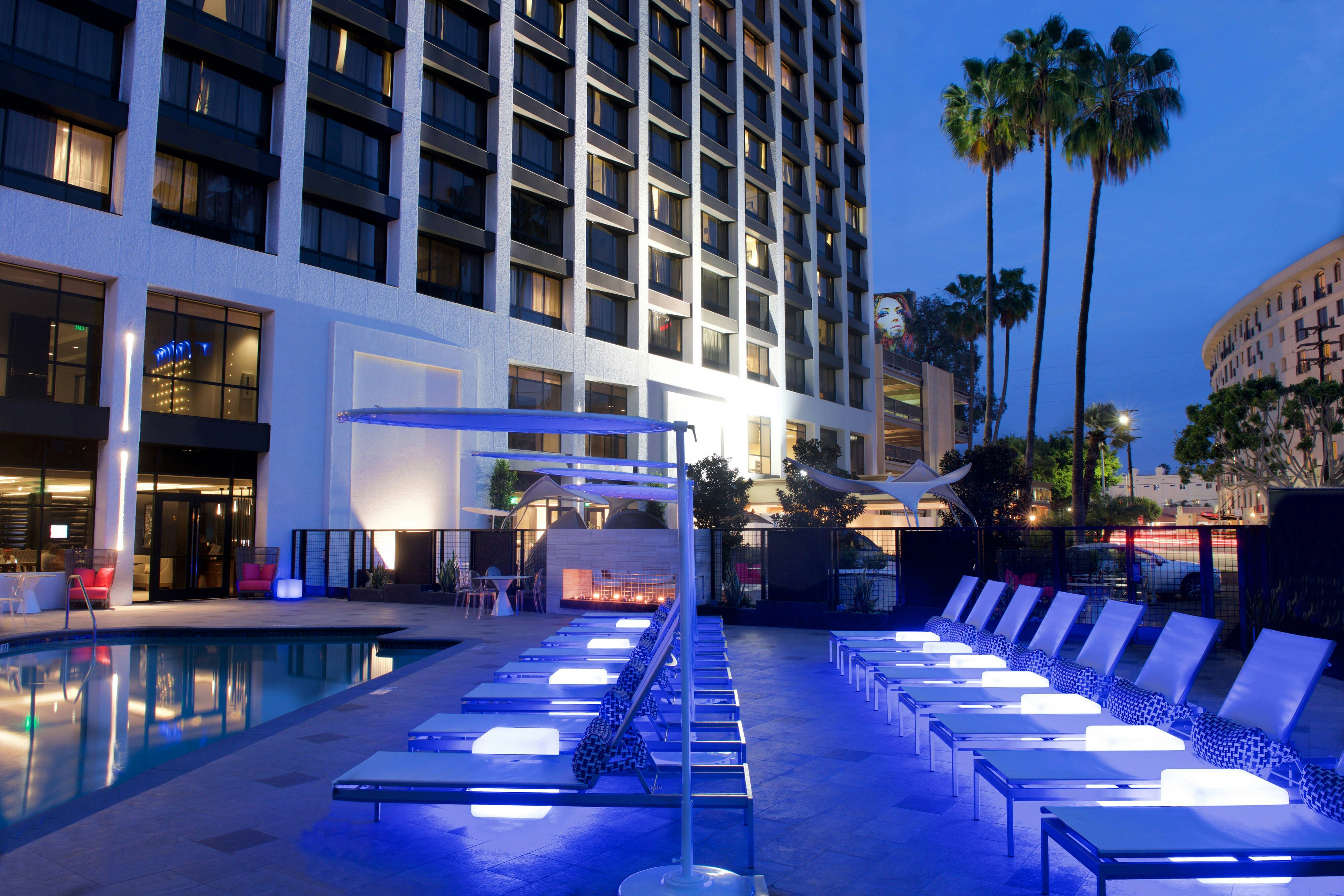 Beverly Hills Marriott 60/62